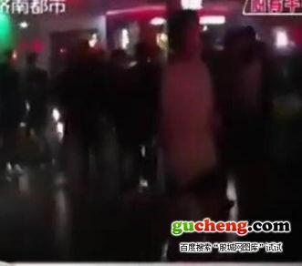 脱衣服的视频,揭秘脱衣视频背后的故事